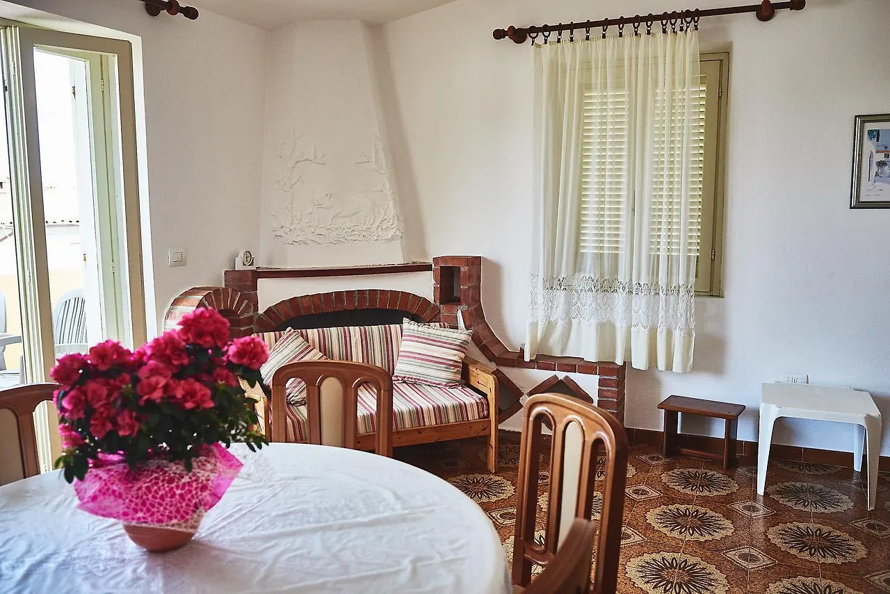 Appartamento Iris1 Iun P2304 Cala Gonone